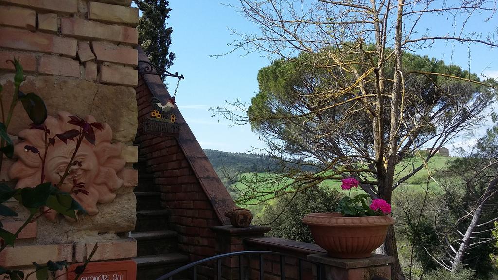 וולטרה Agriturismo Alle Rose מראה חיצוני תמונה